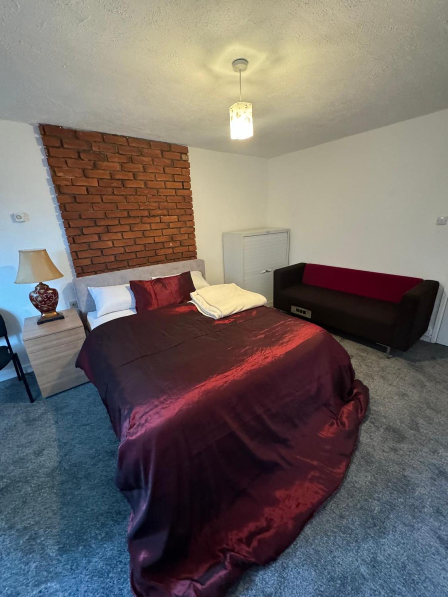 Transformative Housing Lismore Close Nottingham Exteriör bild
